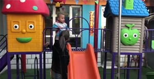 晓霞聋儿语训中心视频